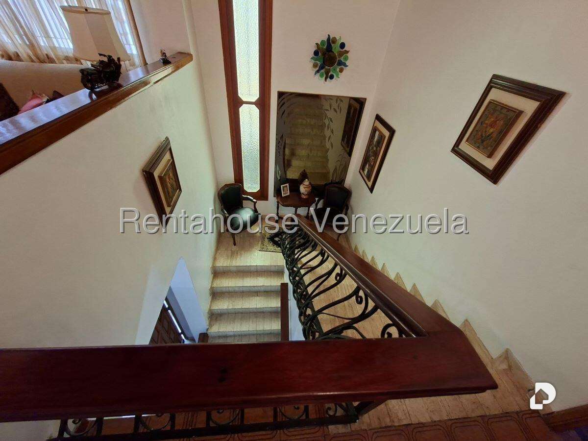 Casa en Lomas de Prados del Este, Caracas – 11