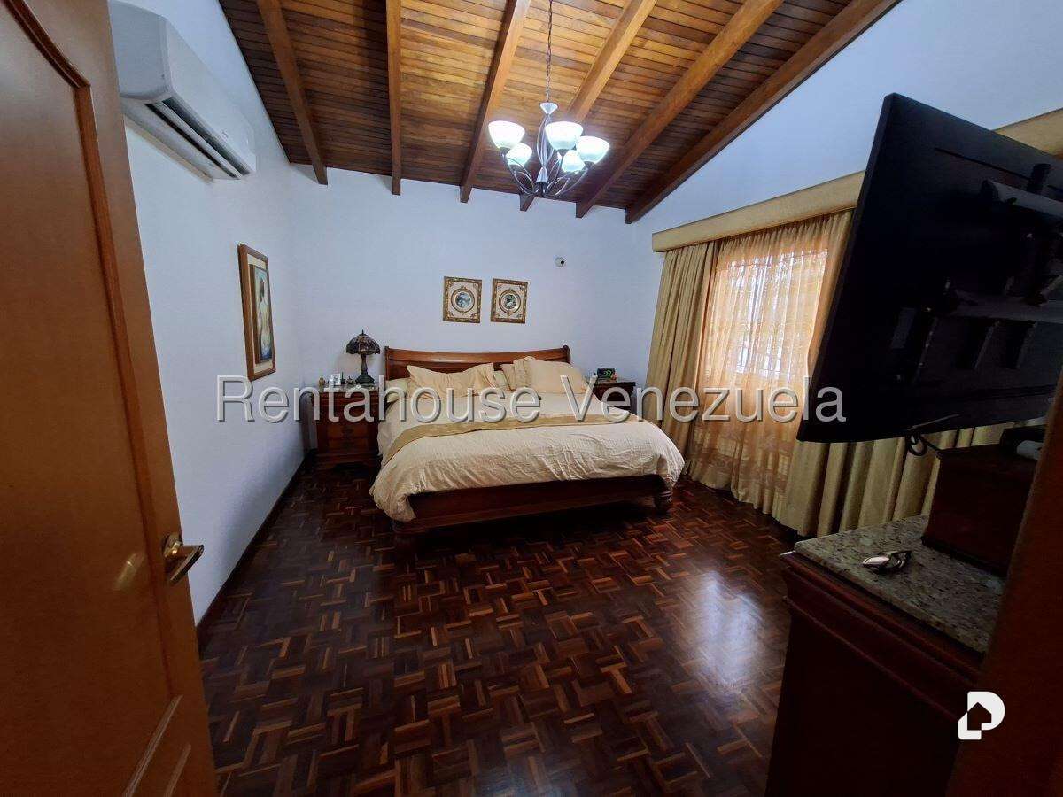 Casa en Lomas de Prados del Este, Caracas – 14