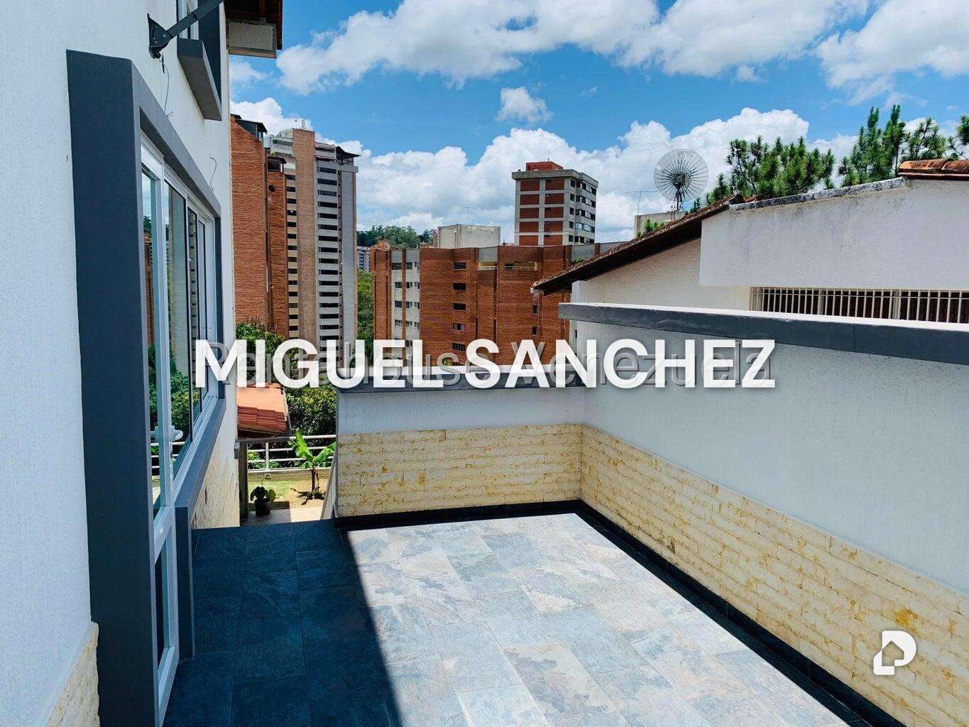Casa en El Pauji, Caracas – 26