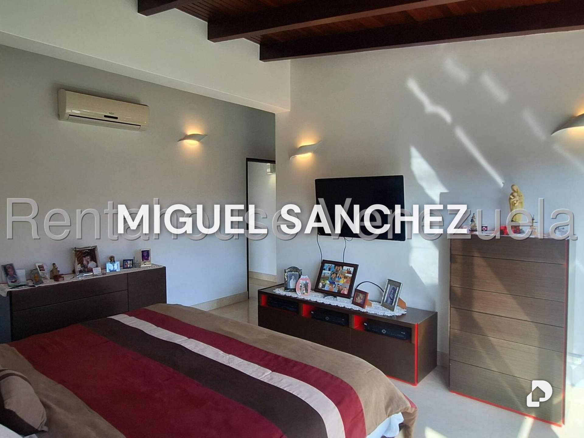 Casa en El Pauji, Caracas – 19