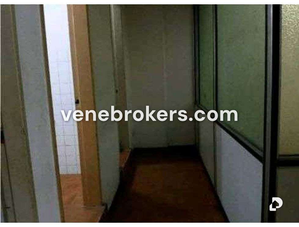 Local comercial en La Candelaria, Caracas – 10