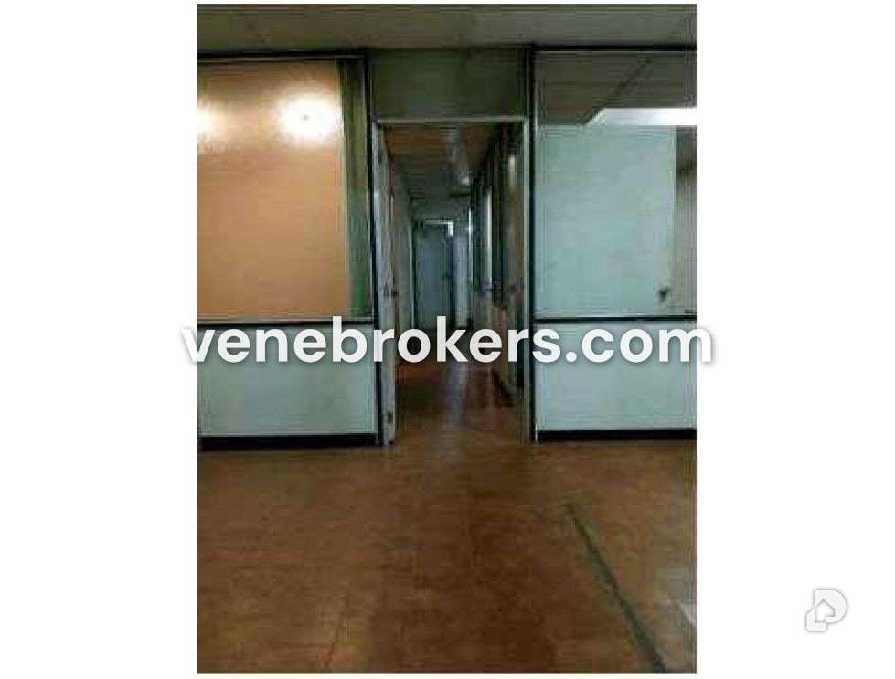 Local comercial en La Candelaria, Caracas – 4