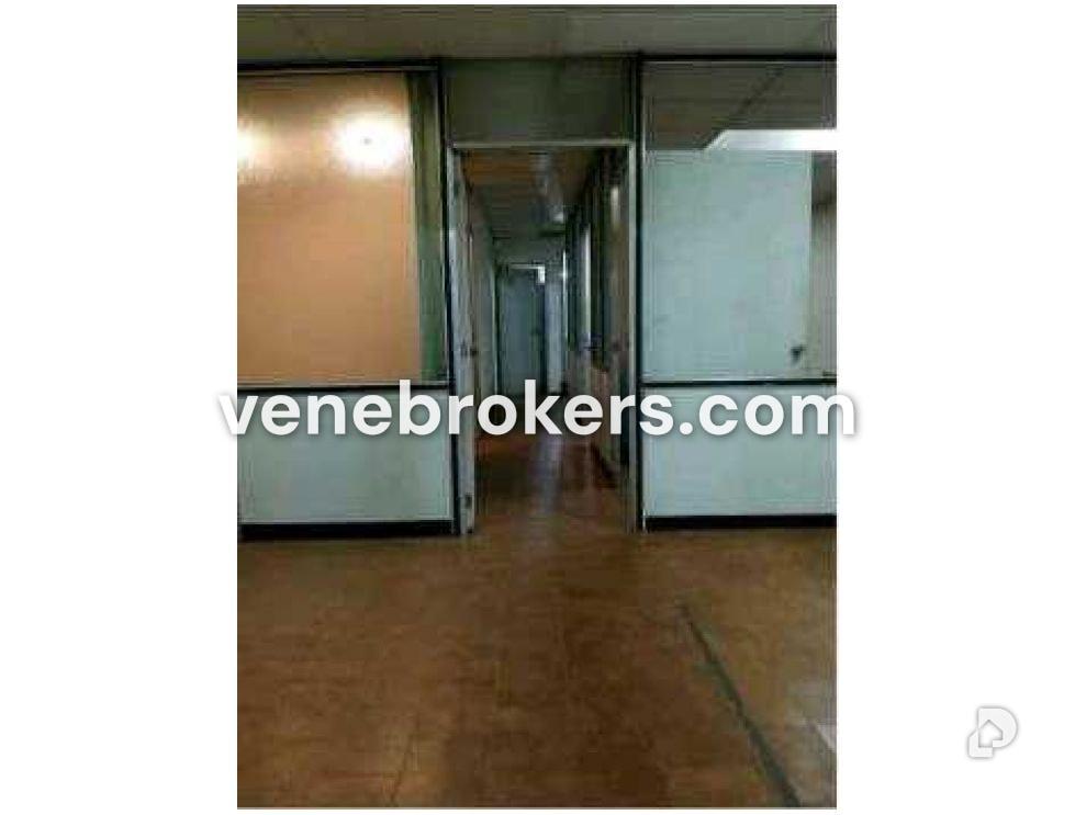 Local comercial en La Candelaria, Caracas – 4