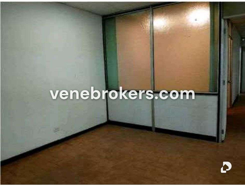 Local comercial en La Candelaria, Caracas – 3