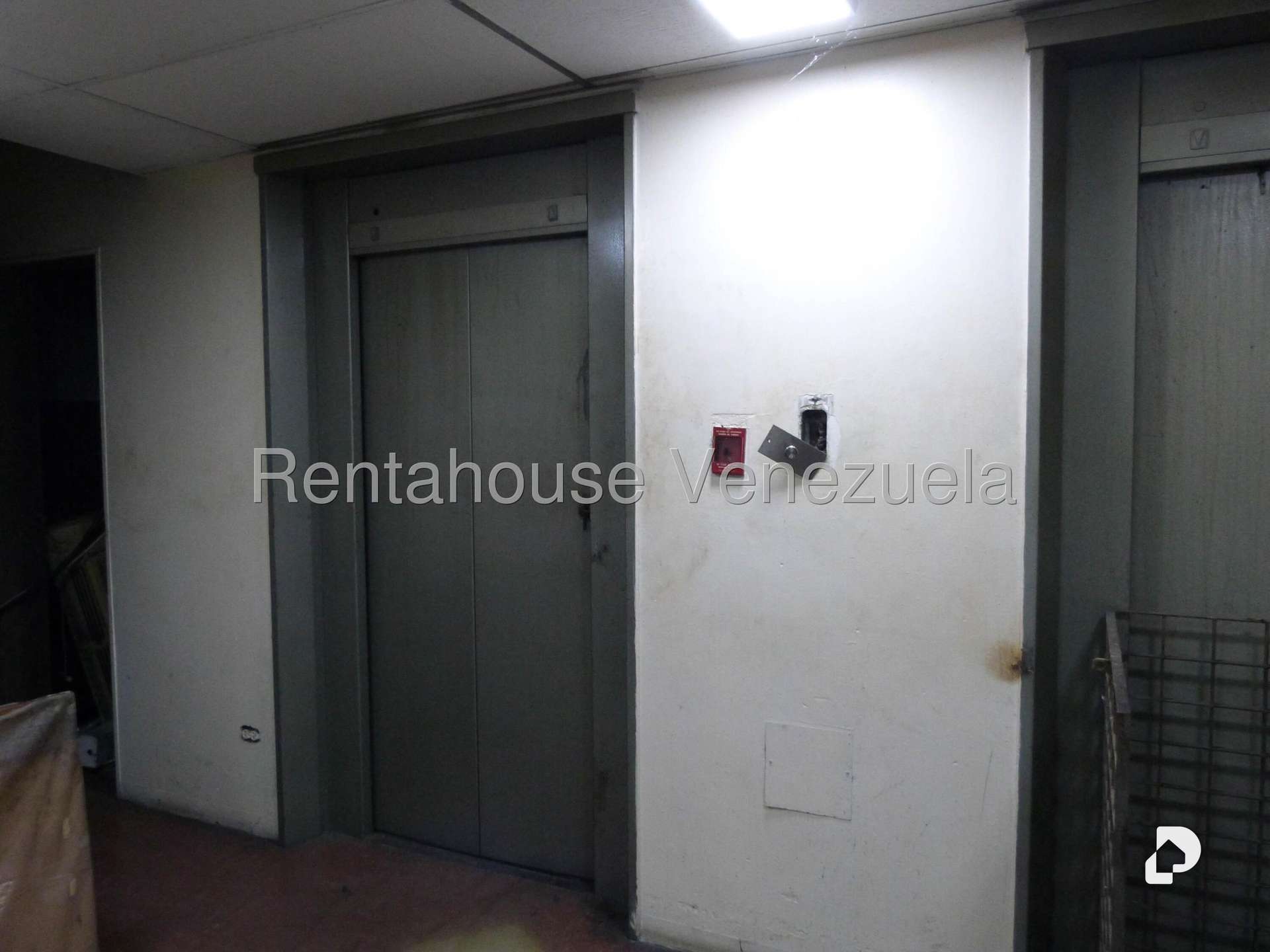 Edificio en Catedral, Caracas – 12