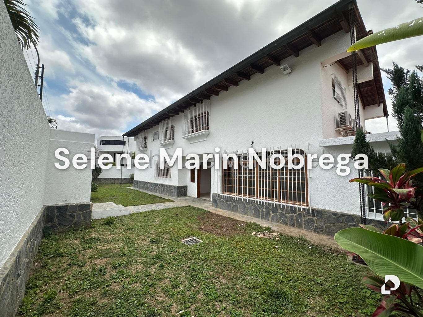 Casa en Lomas de La Lagunita, Caracas – 3