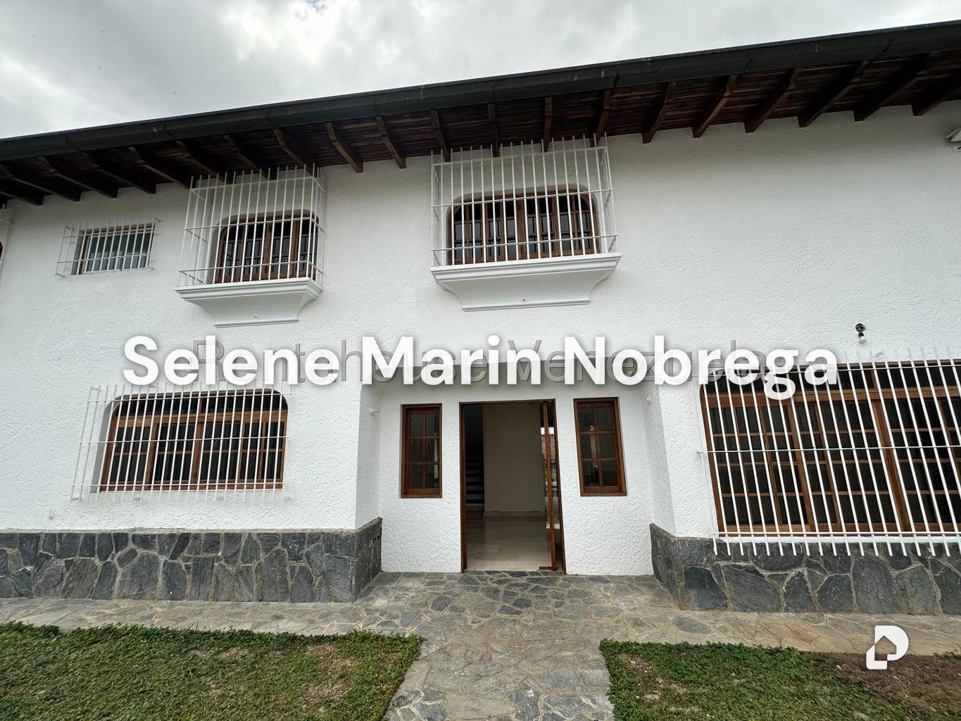 Casa en Lomas de La Lagunita, Caracas – 2