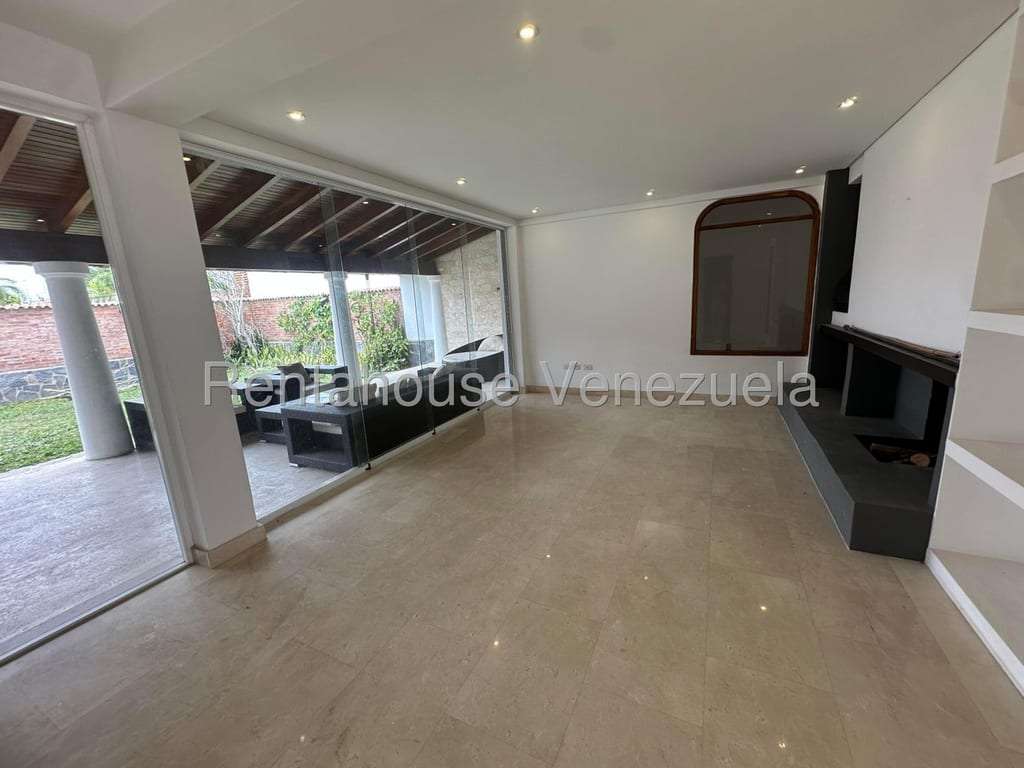 Casa en Lomas de La Lagunita, Caracas