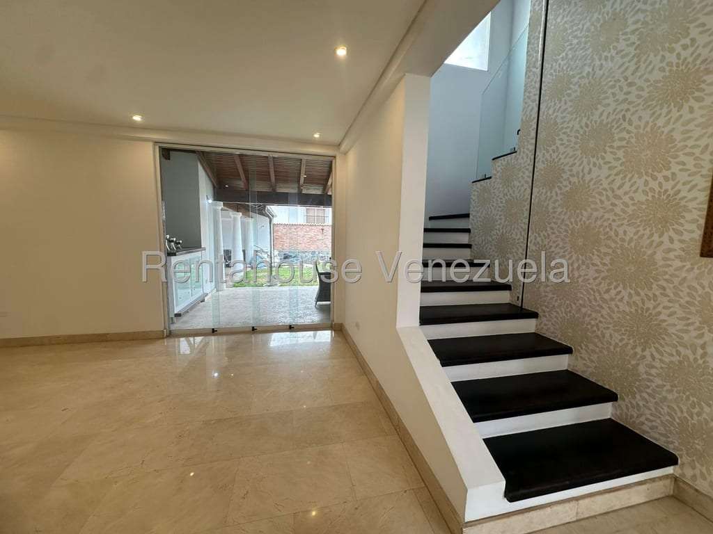 Casa en Lomas de La Lagunita, Caracas