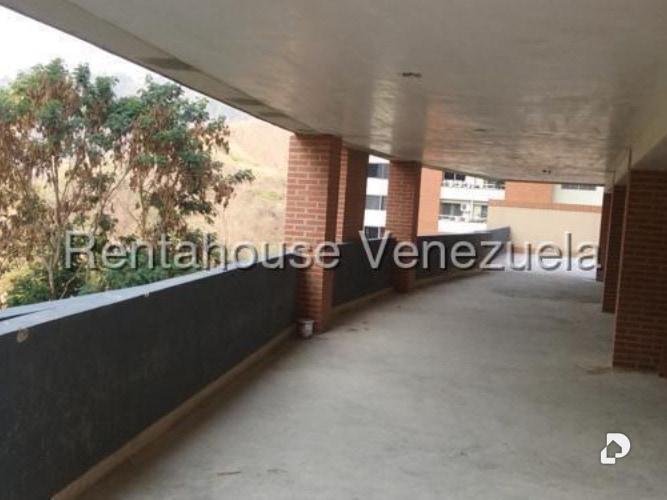 Edificio en La Bonita, Caracas – 2