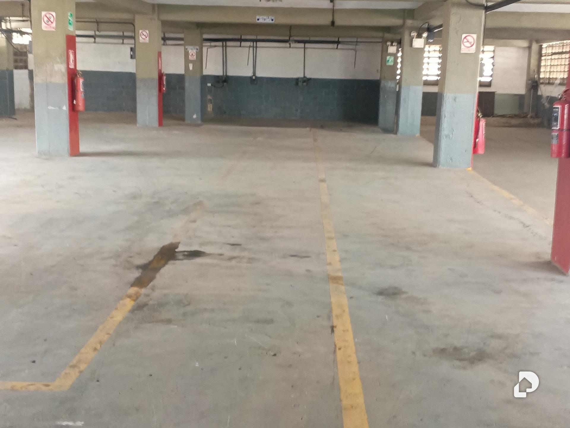 Galpón en Zona Industrial La Trinidad, Caracas – 1