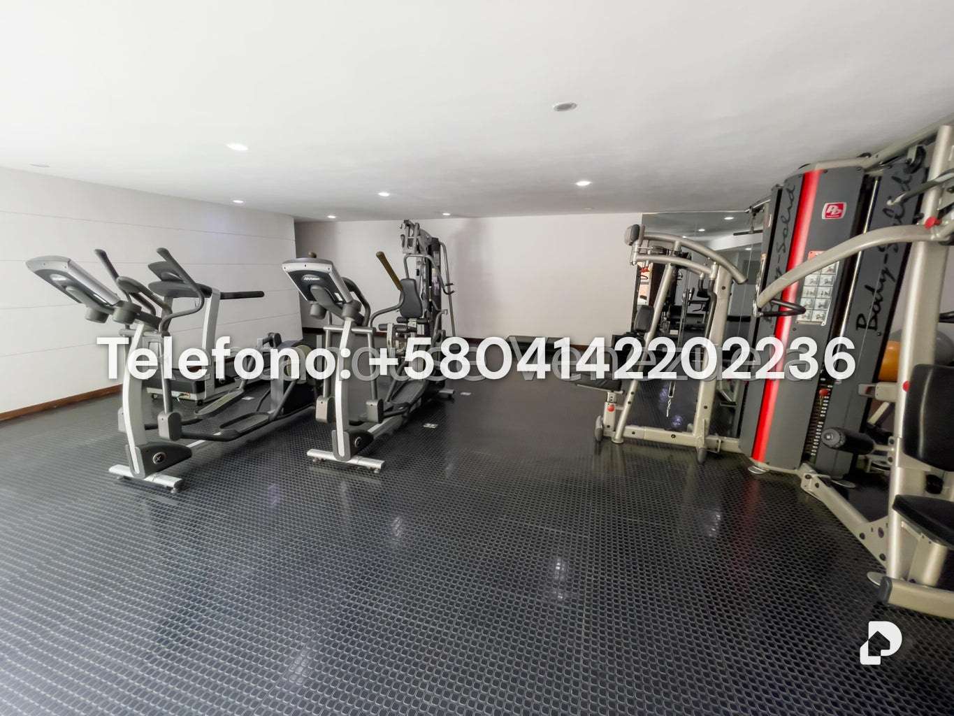 Apartamento en Campo Alegre, Caracas – 30