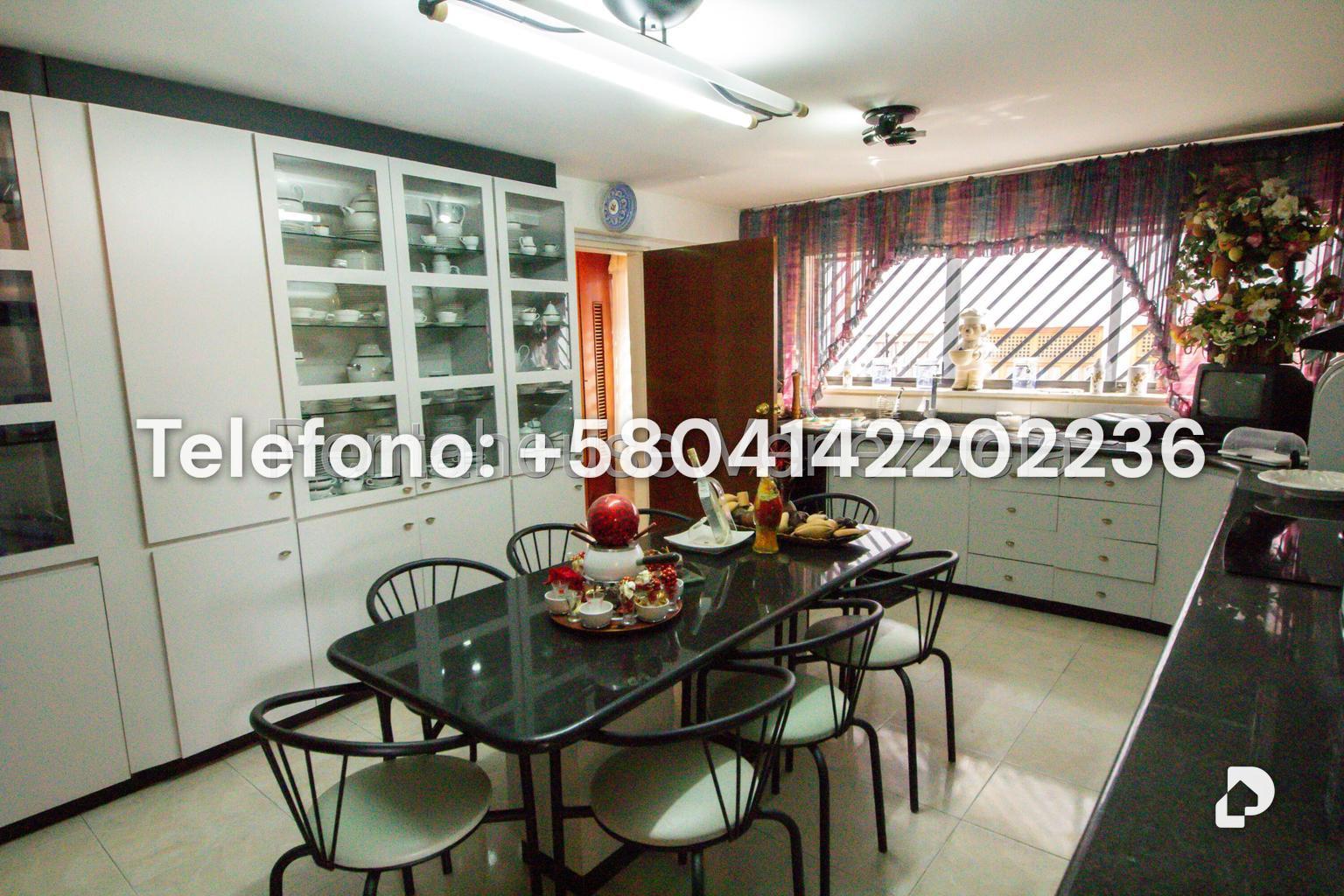 Casa en Lomas de La Lagunita, Caracas – 3