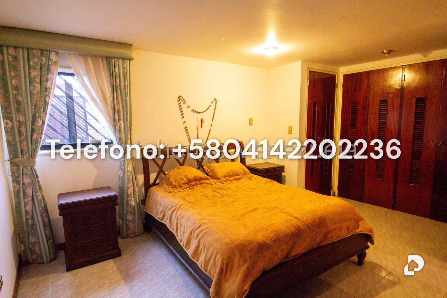Casa en Lomas de La Lagunita, Caracas – 24