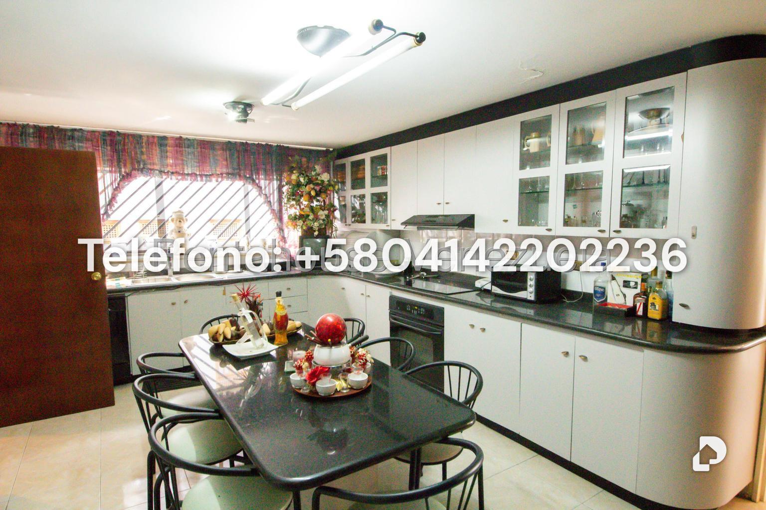 Casa en Lomas de La Lagunita, Caracas – 4