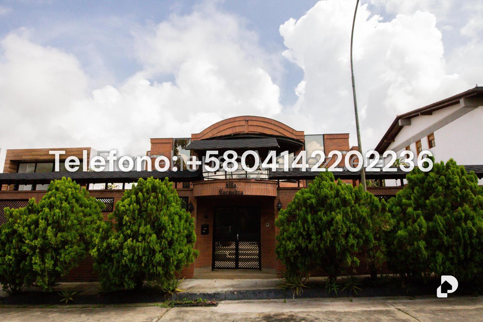 Casa en Lomas de La Lagunita, Caracas – 1