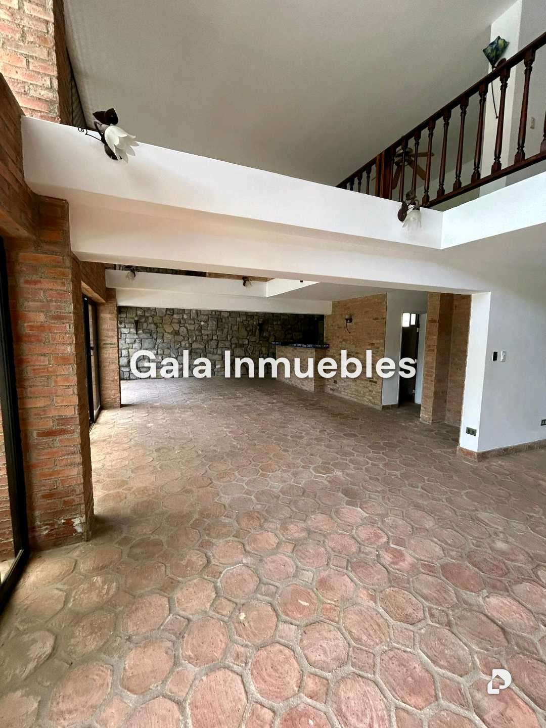 House in Valle Arriba, Caracas – 6