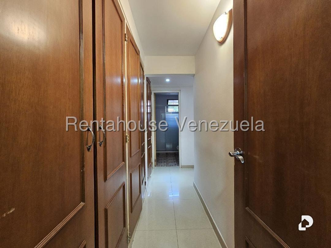 Apartamento en Colinas de La Tahona, Caracas – 4