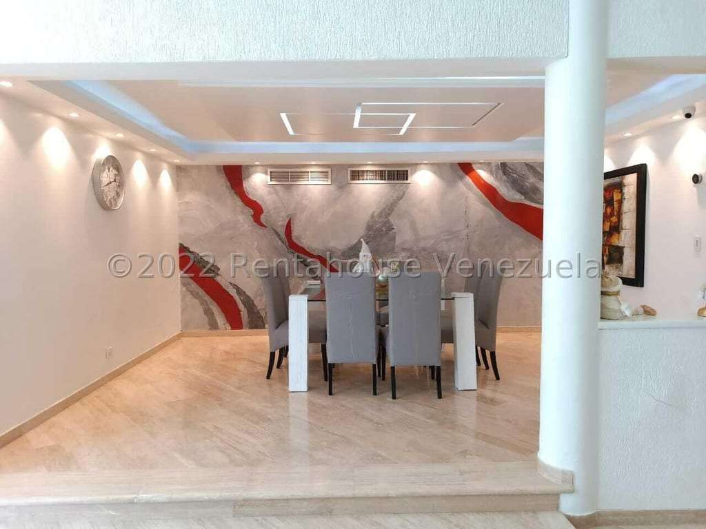 Casa en Altos de Guataparo, Valencia