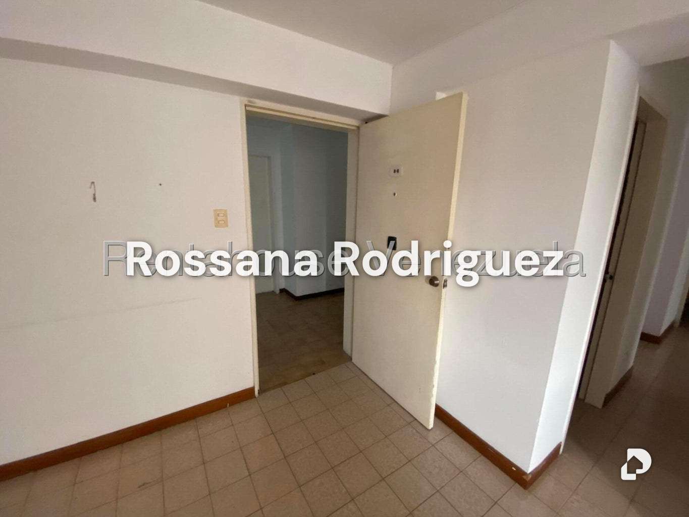 Apartamento en Guaicay, Caracas – 12