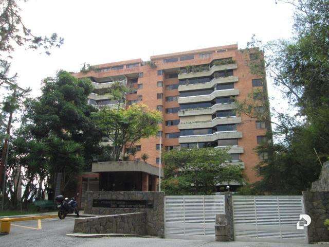 Apartamento en Las Esmeraldas, Caracas – 24