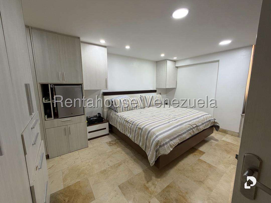 Apartamento en Las Esmeraldas, Caracas – 14