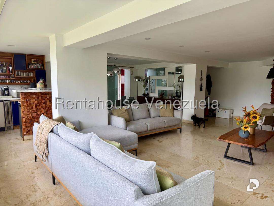 Apartamento en Las Esmeraldas, Caracas – 3