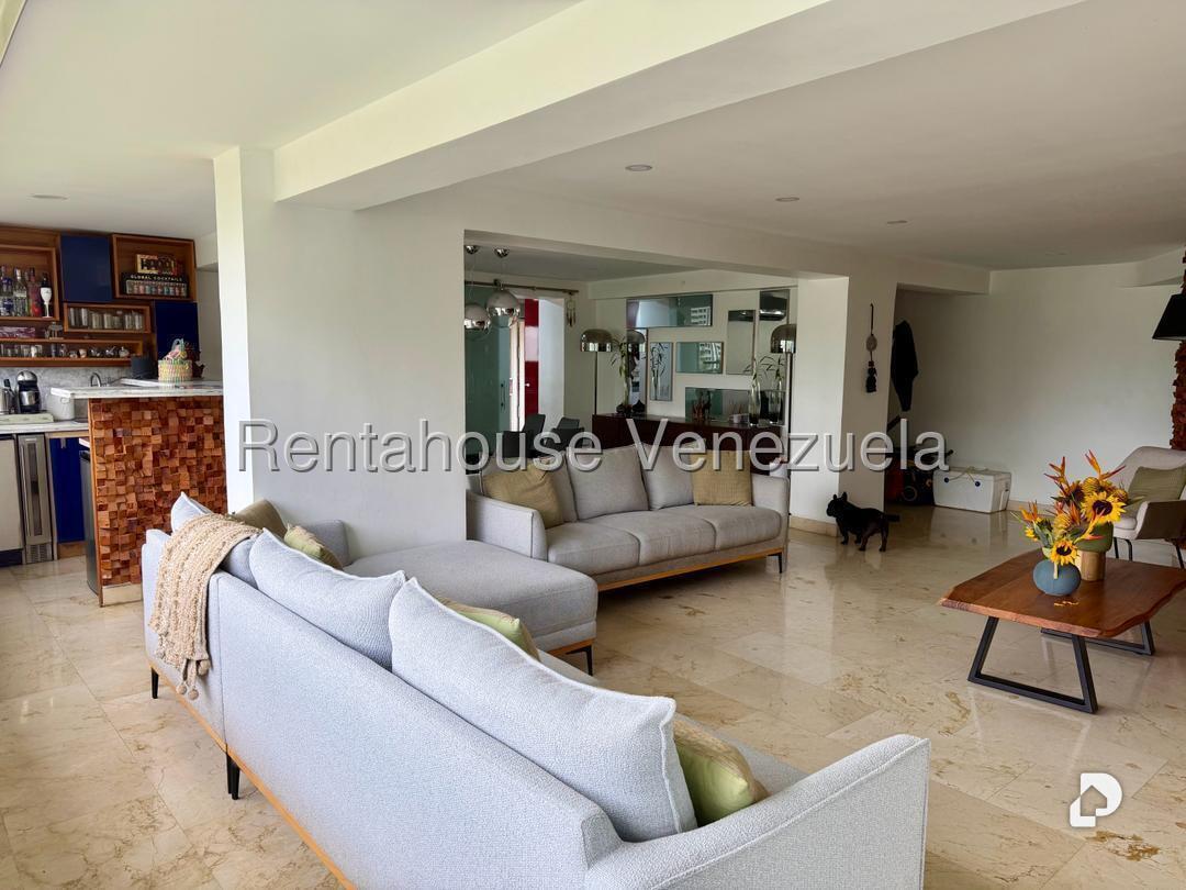 Apartamento en Las Esmeraldas, Caracas – 3