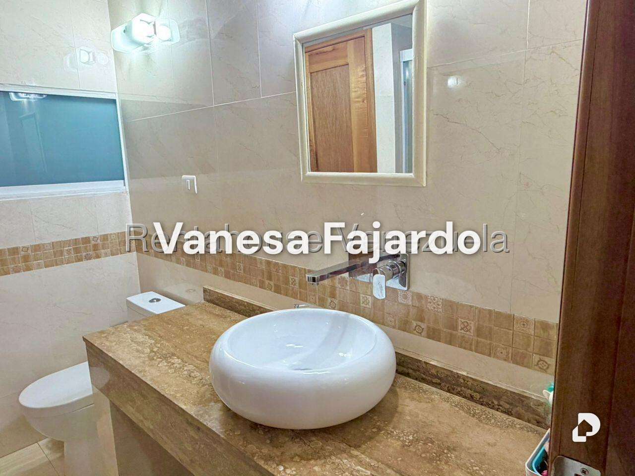 Apartamento en Cumbres de Curumo, Caracas – 21