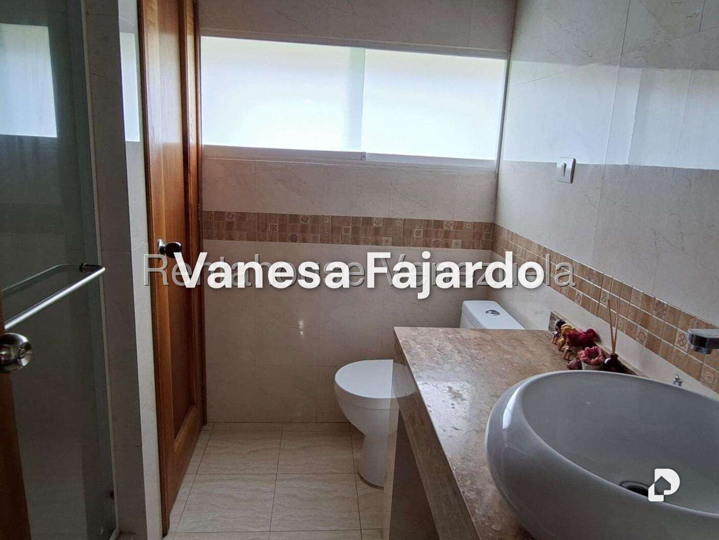 Apartamento en Cumbres de Curumo, Caracas – 22