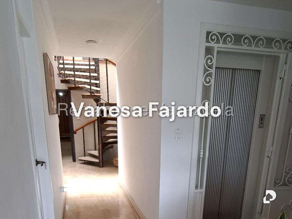 Apartamento en Cumbres de Curumo, Caracas – 10