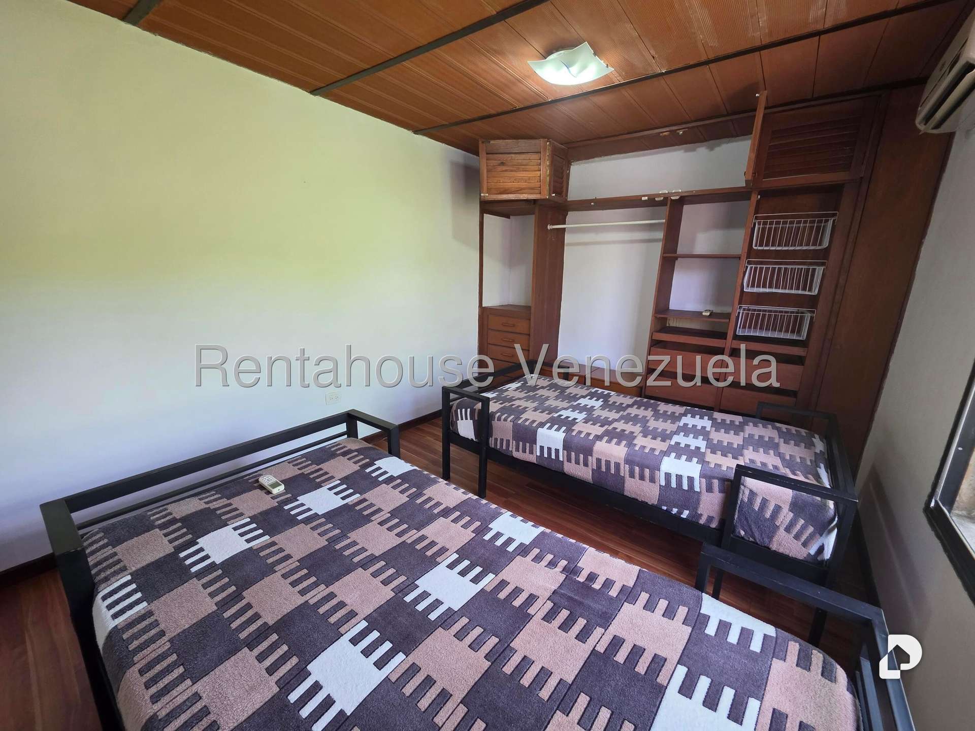 Casa en El Cafetal, Caracas – 18