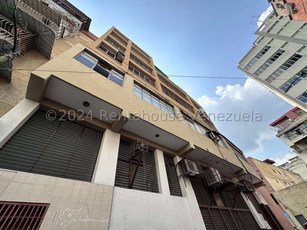 Galpón en Parroquia Altagracia, Caracas - 1