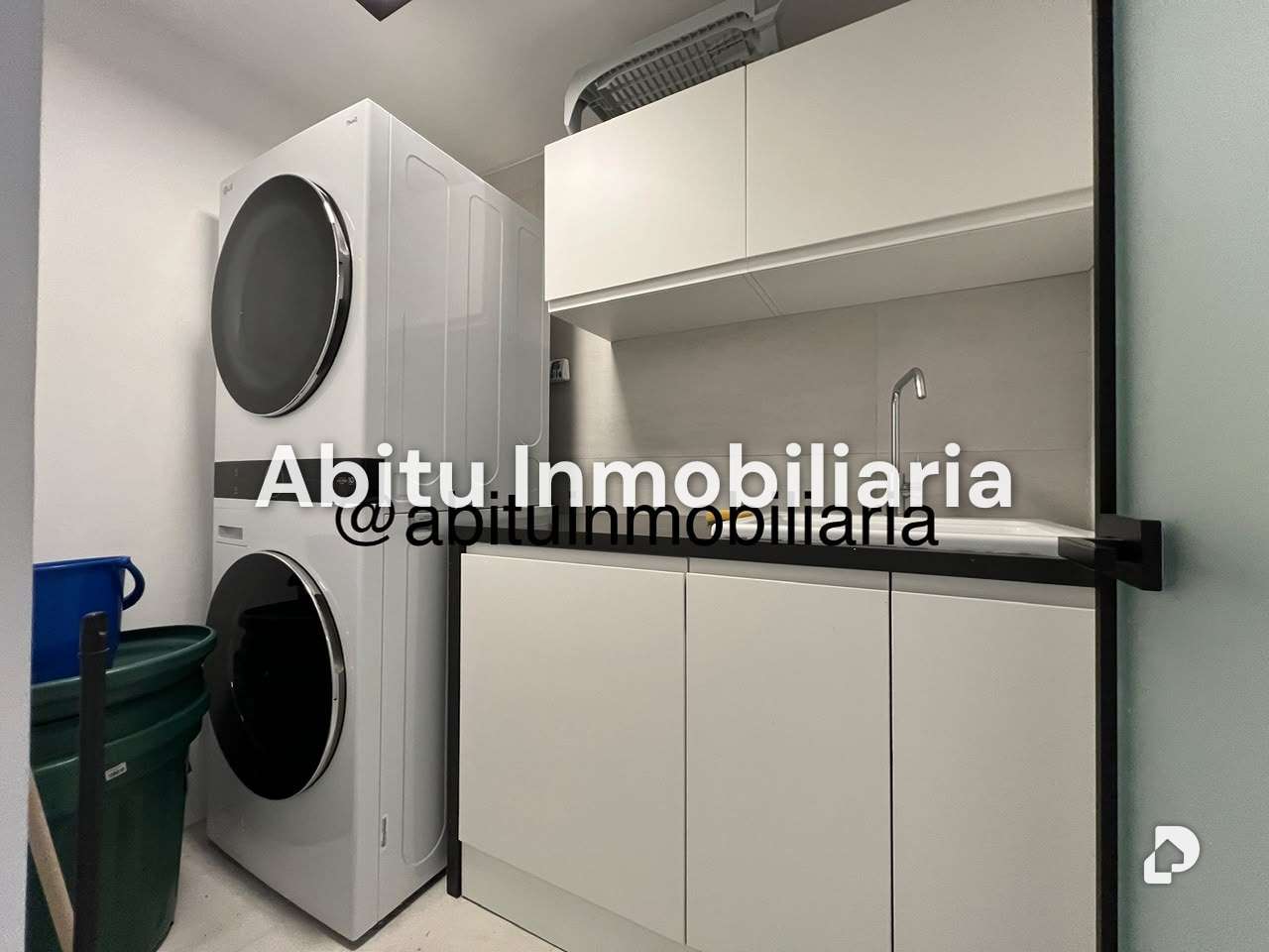 Apartamento en Las Mercedes, Caracas – 14