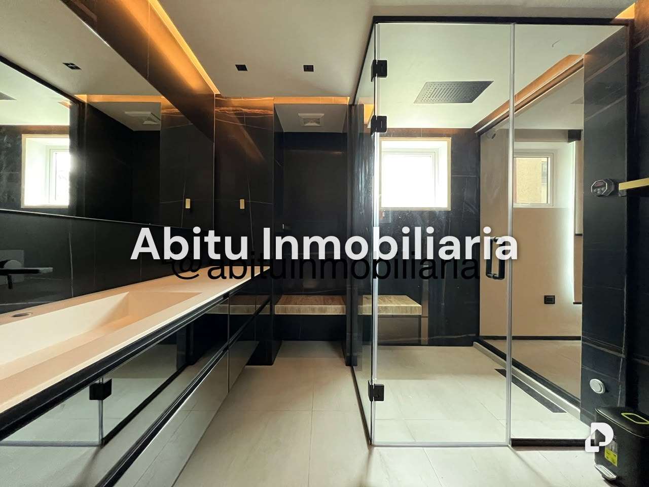 Apartamento en Las Mercedes, Caracas – 12
