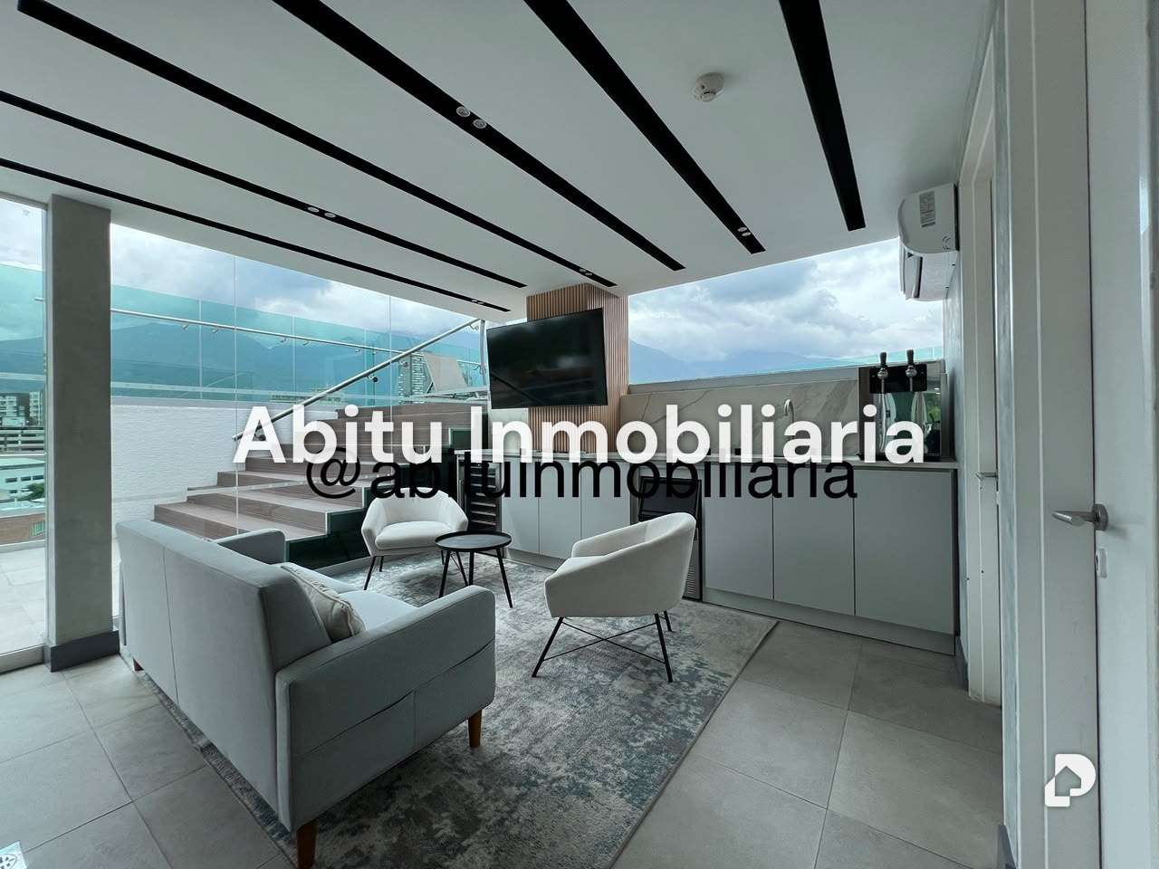 Apartamento en Las Mercedes, Caracas – 1