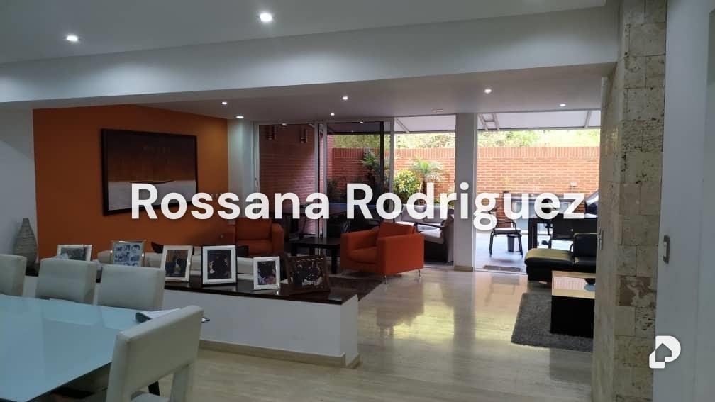 Apartamento en Solar del Hatillo, Caracas – 2