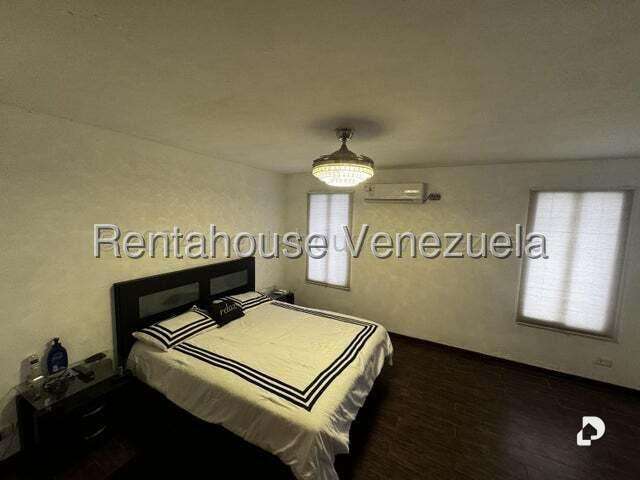 Casa en Colinas de Bello Monte, Caracas – 35