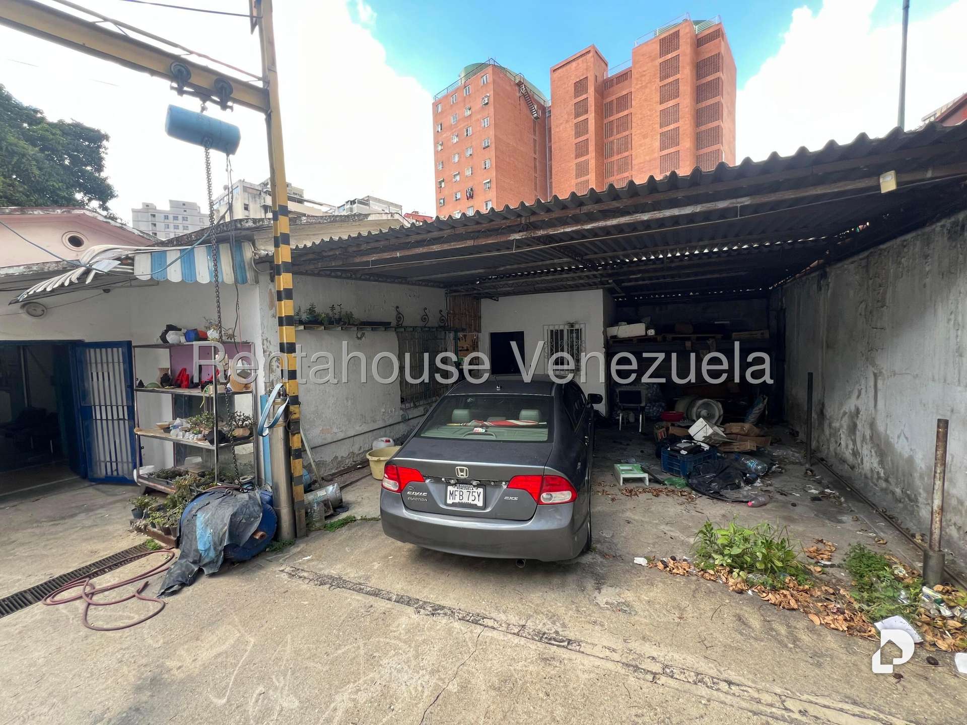 Local comercial en El Rosal, Caracas – 3