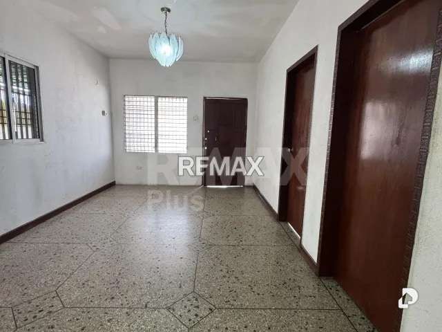 Casa en Urbanizacion la Paz, Maracaibo – 16