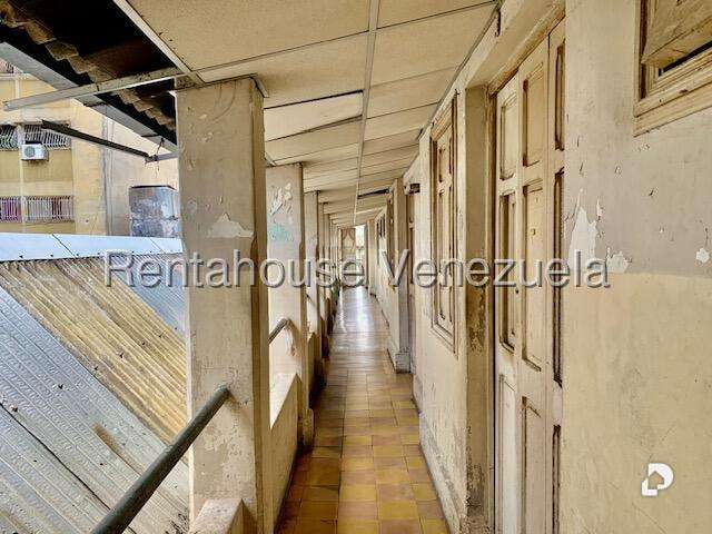 Local comercial en Parroquia Altagracia, Caracas – 10