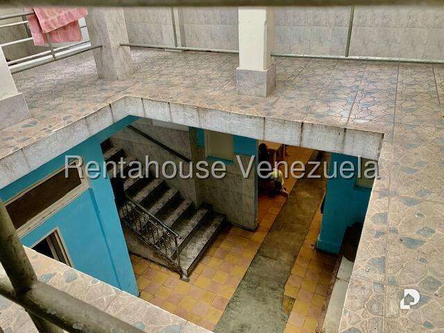 Local comercial en Parroquia Altagracia, Caracas – 11
