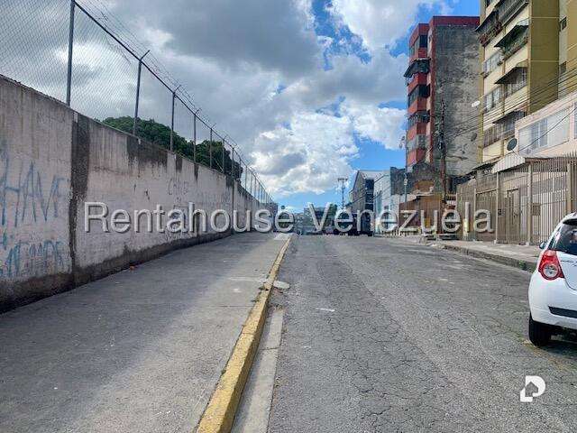 Local comercial en Parroquia Altagracia, Caracas – 2