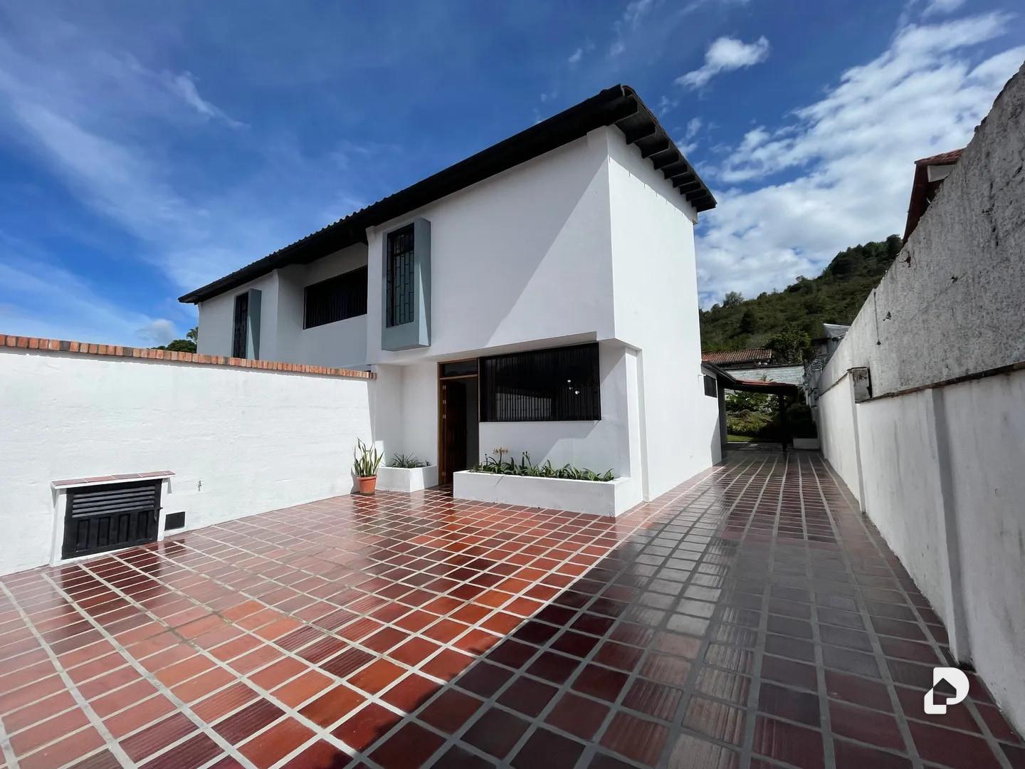 Casa en Urb Santa María Norte, Mérida – 4