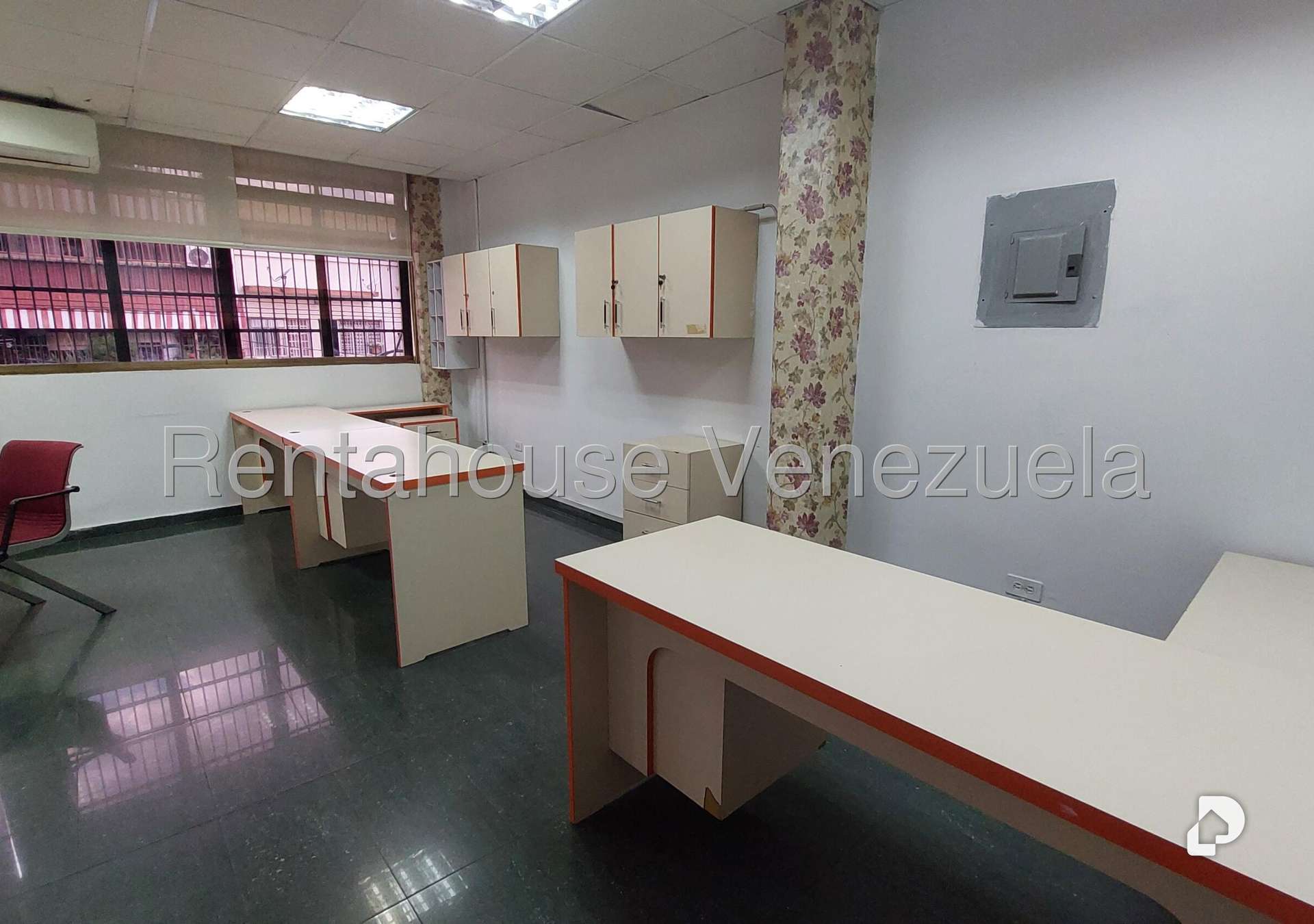 Local comercial en Prado de María, Caracas – 23