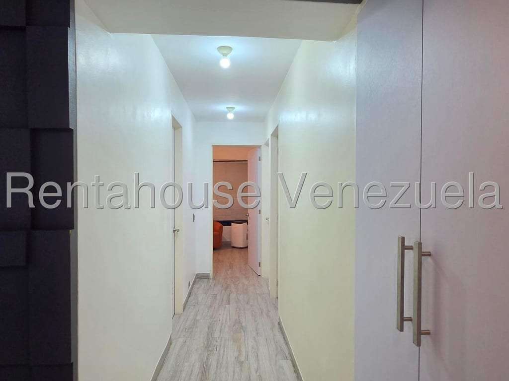 Apartamento en Santa Rosa de Lima, Caracas