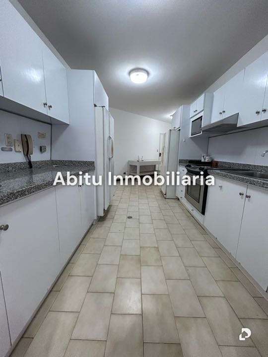 Apartamento en Altamira, Caracas – 18