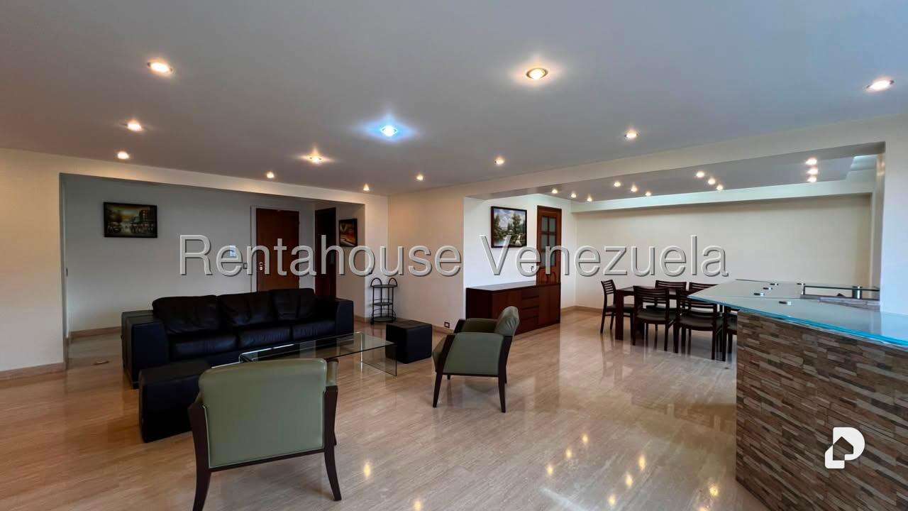 Apartamento en Los Naranjos (del Cafetal), Caracas – 2