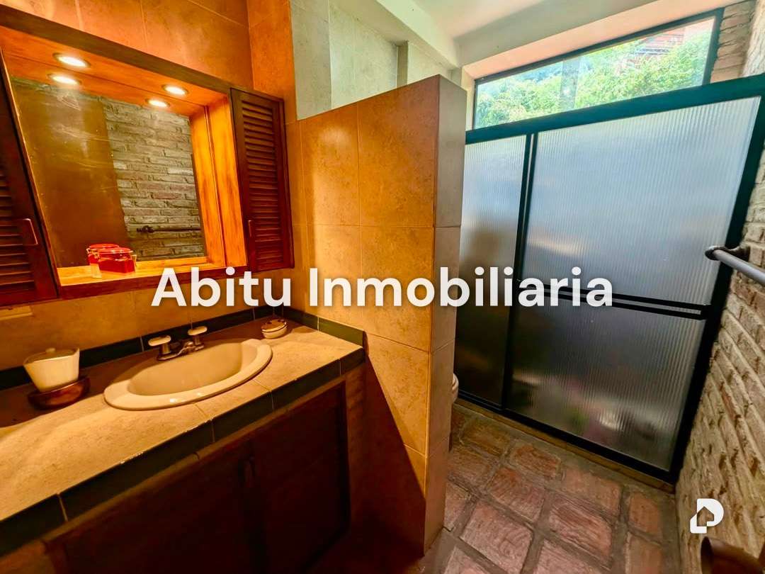 Casa en El Peñón, Caracas – 29