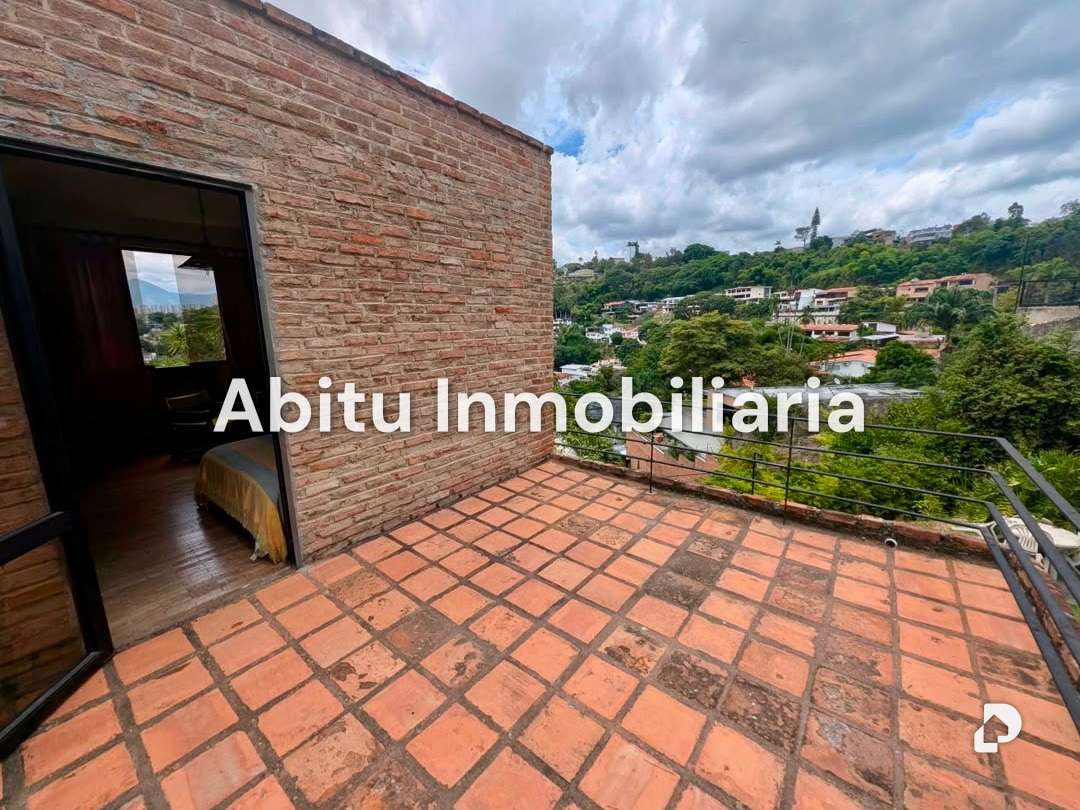 Casa en El Peñón, Caracas – 11